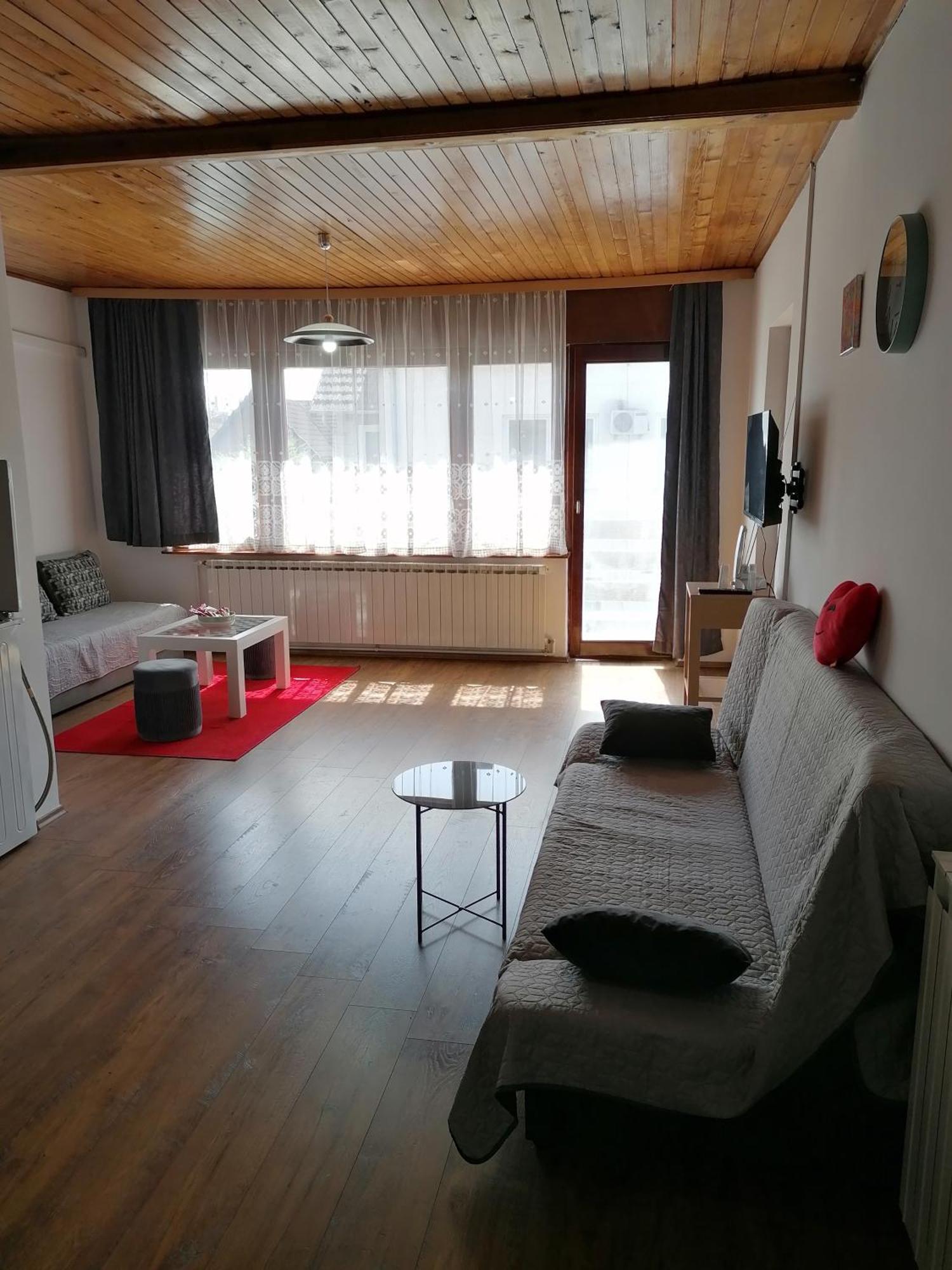 Cozy 1-Bdrm Apt In Dubec, Ideal For Work Or Study Sesvete Eksteriør bilde